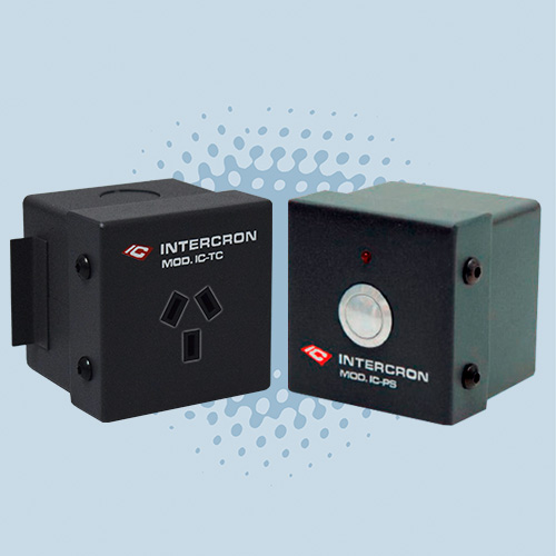 Pulsador de Luz y Tomacorriente